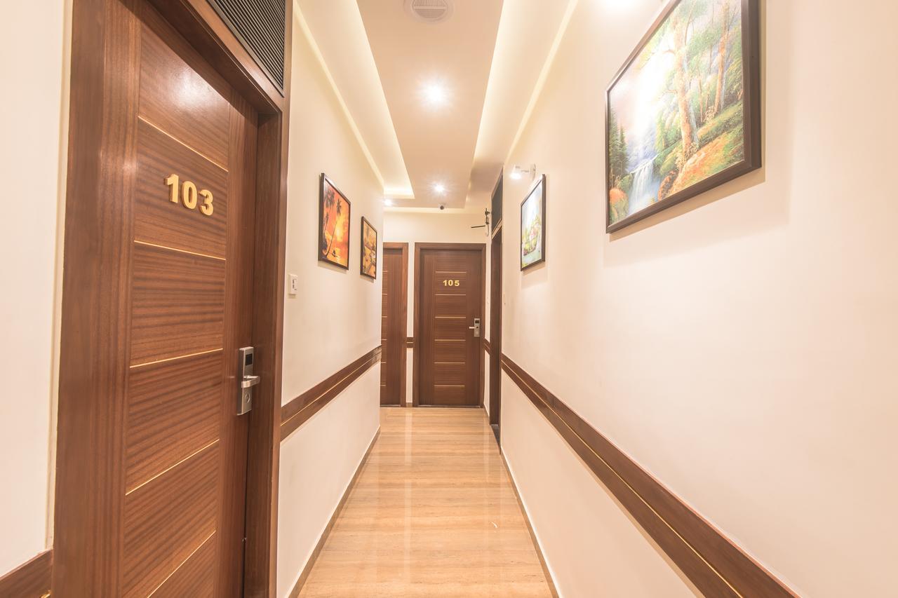 Oyo 9328 Empire Suite Navi Mumbai Exterior foto